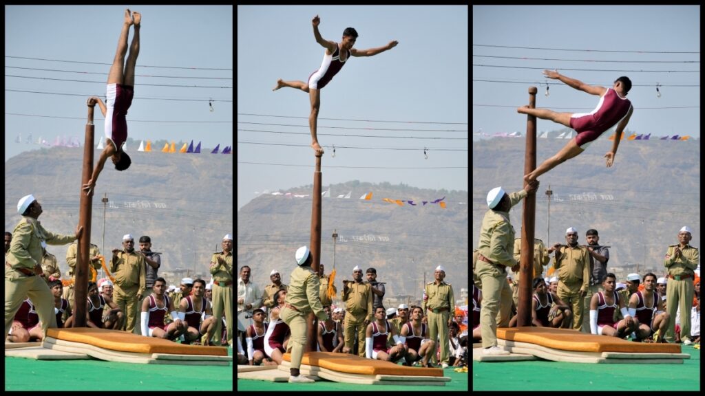 Mallakhamb dancers